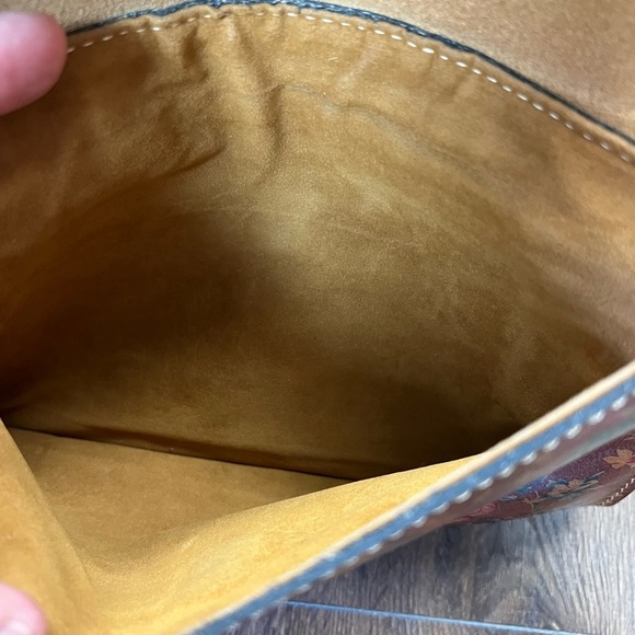 Patricia Nash Prairie Rose Floral Leather Envelope Clutch - Picture 5 of 6